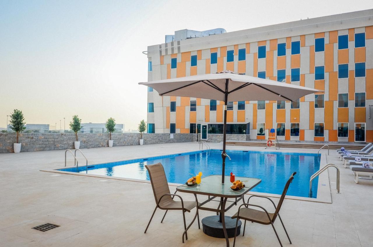 Vogo Grand Hotel Formerly Best Western Plus Hotel Dubai Academic City Экстерьер фото