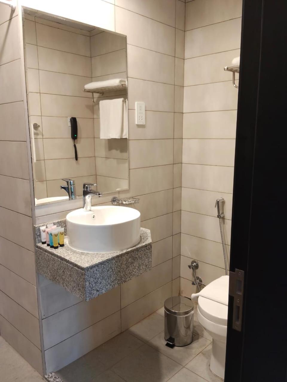 Vogo Grand Hotel Formerly Best Western Plus Hotel Dubai Academic City Номер фото